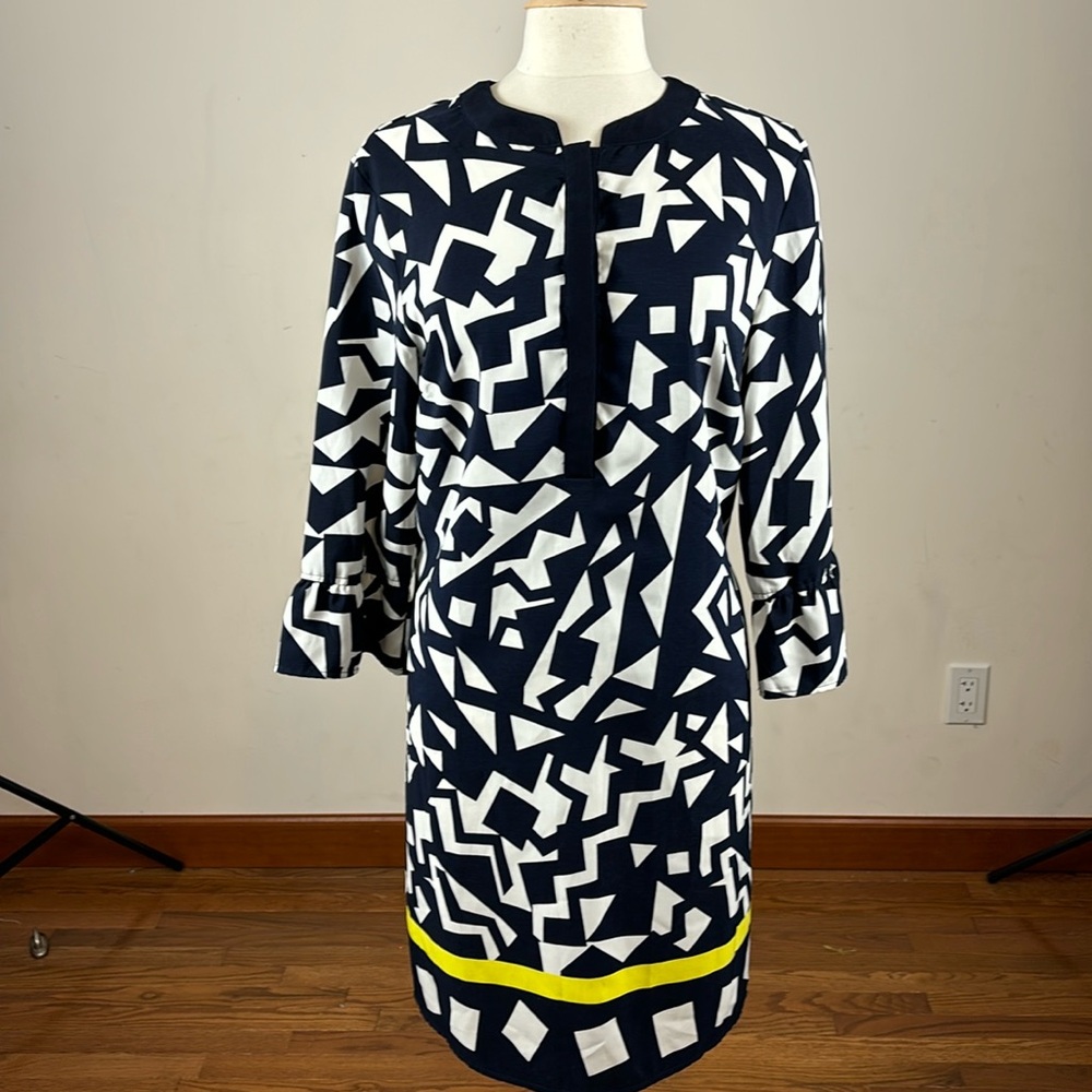 Madison Leigh geometric print dress. Women’s size 14